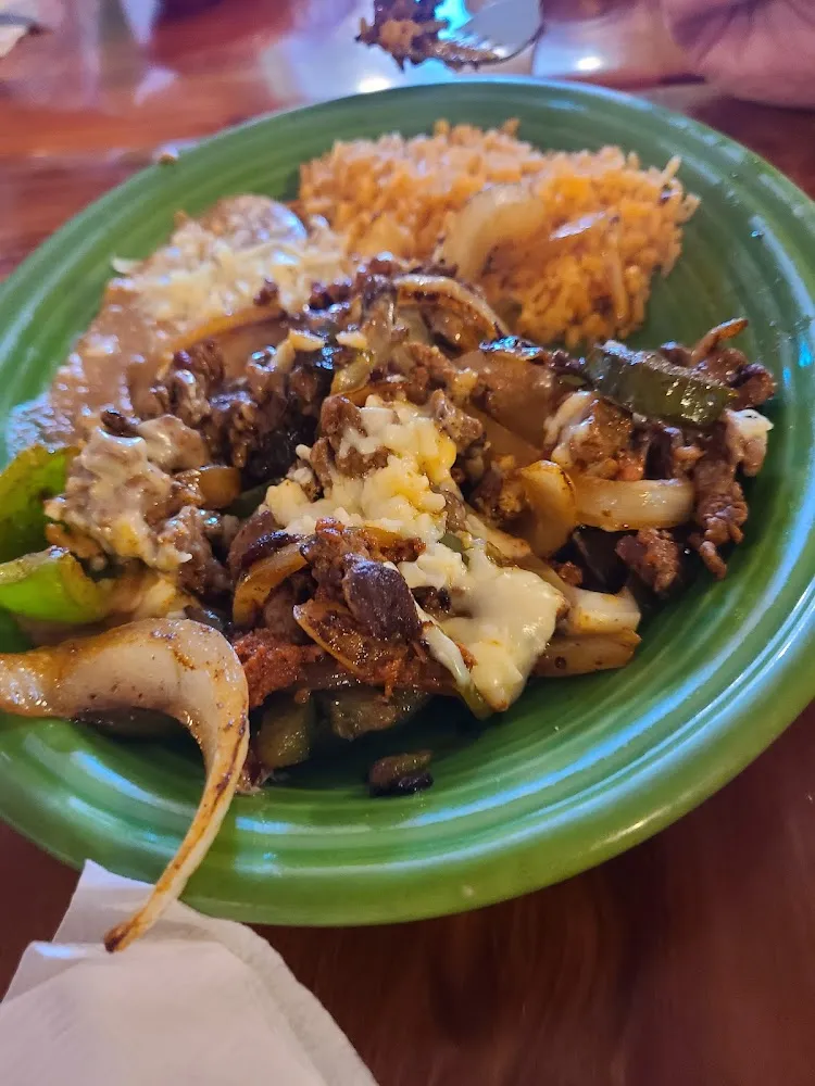 Pollo Chicken